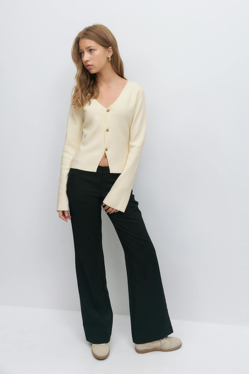 Y sculpture knitted top
