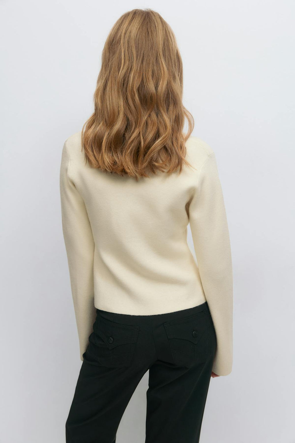 Y sculpture knitted top