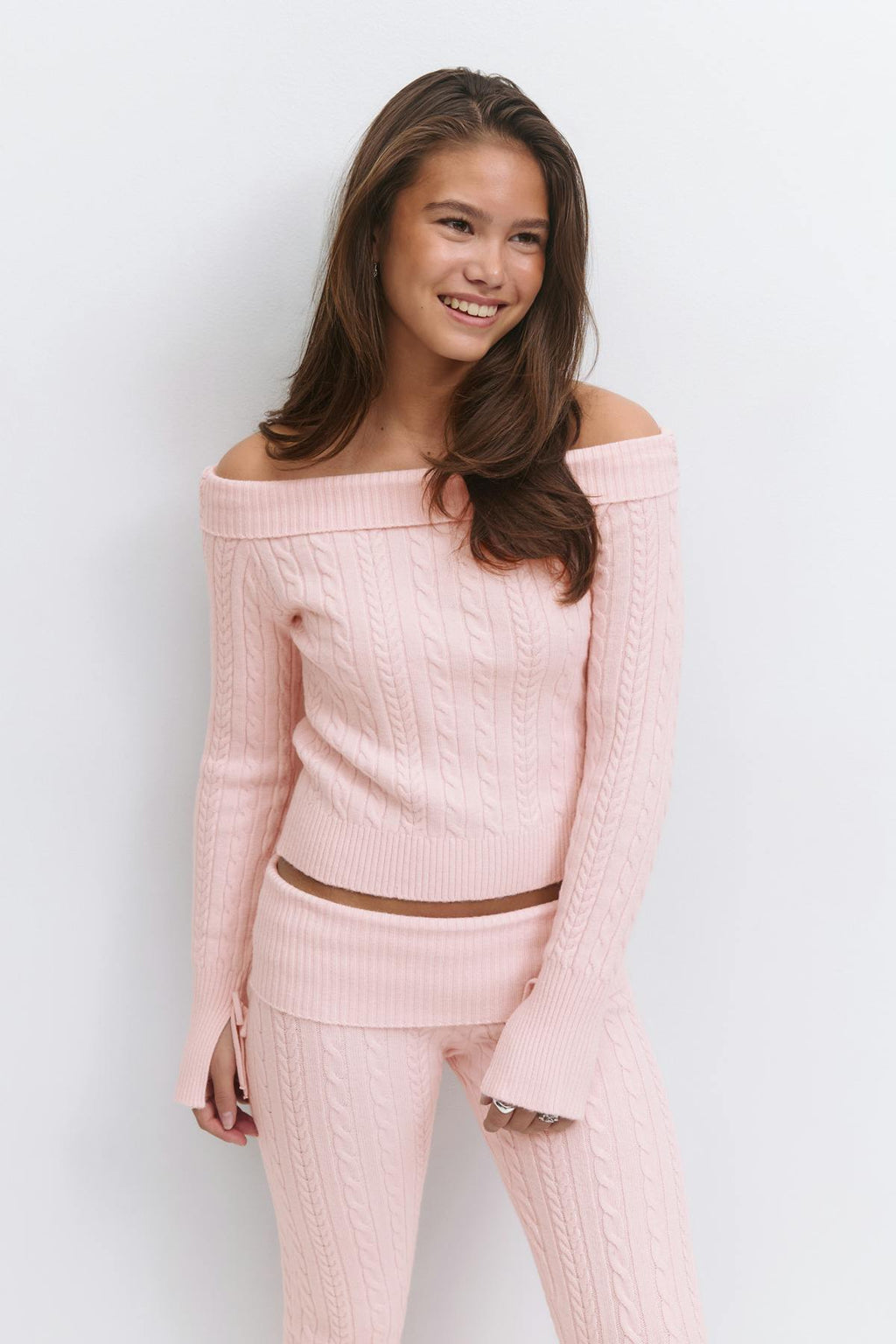 Y off shoulder sweater