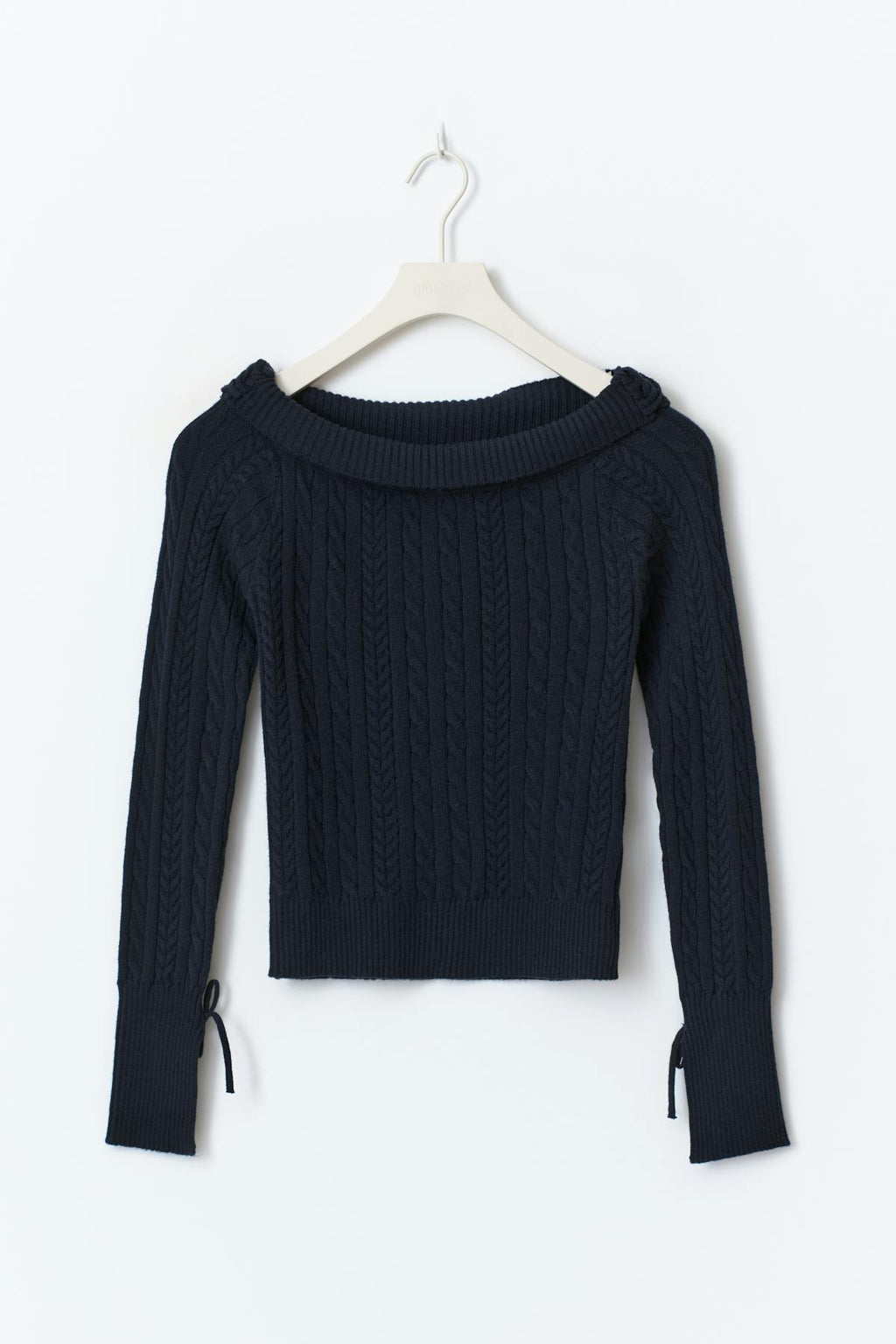 Y off shoulder sweater