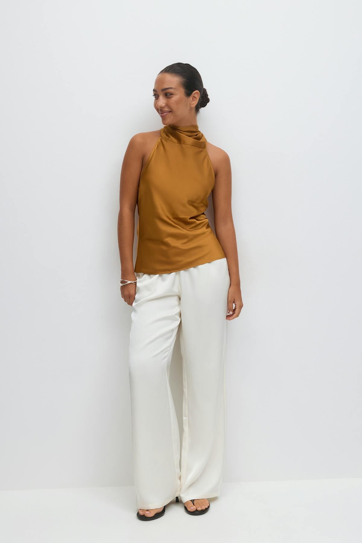 Halterneck blouse