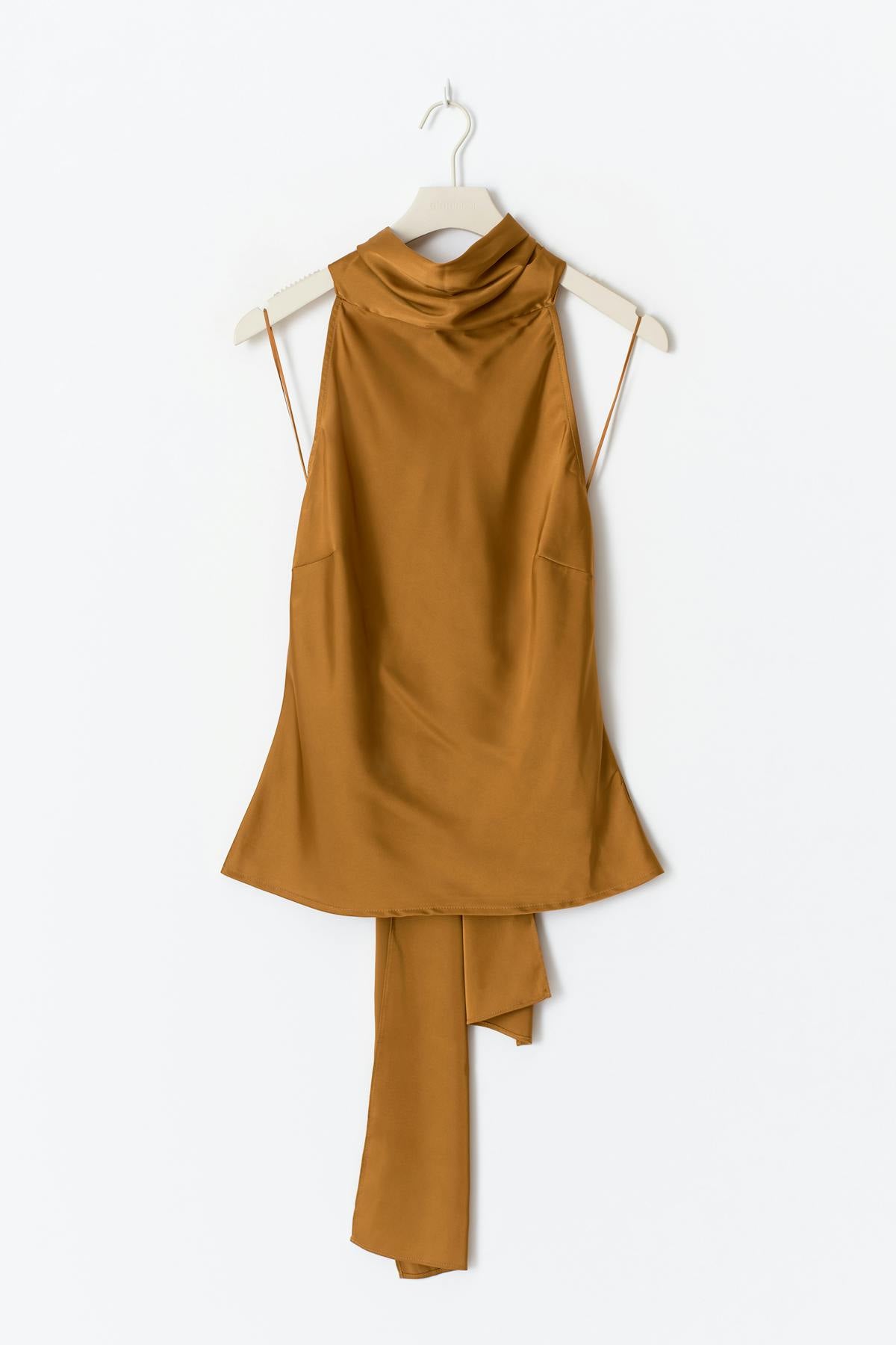Halterneck blouse