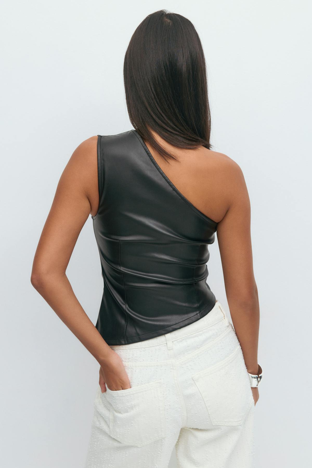 One shoulder pu top