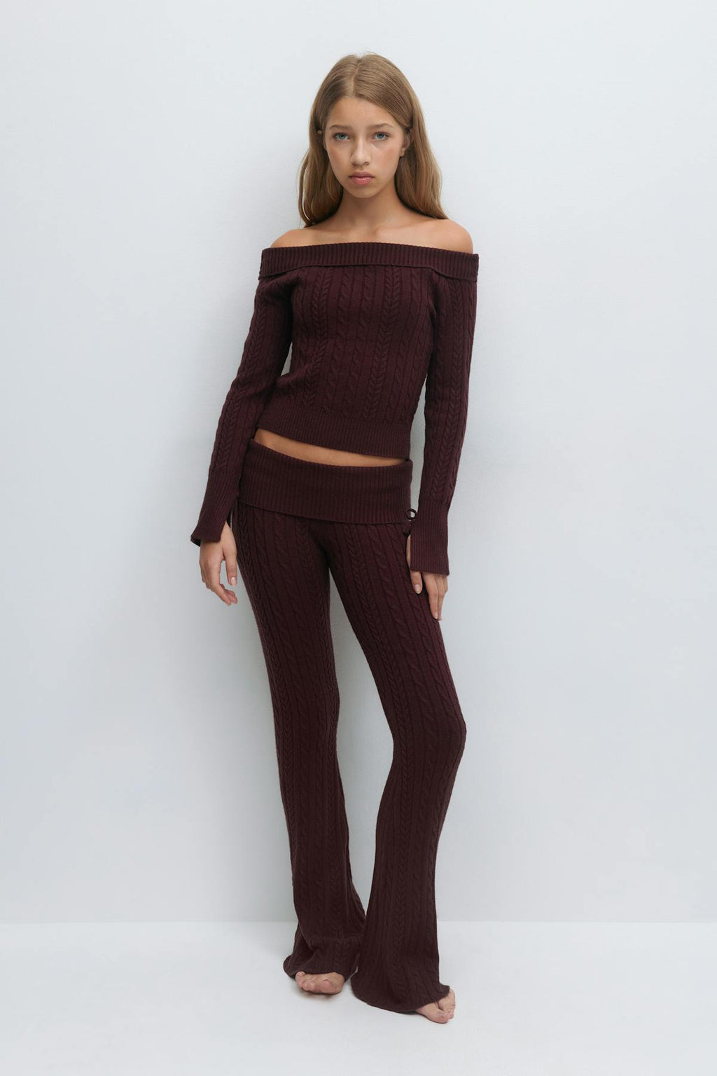 Y cable knitted pants
