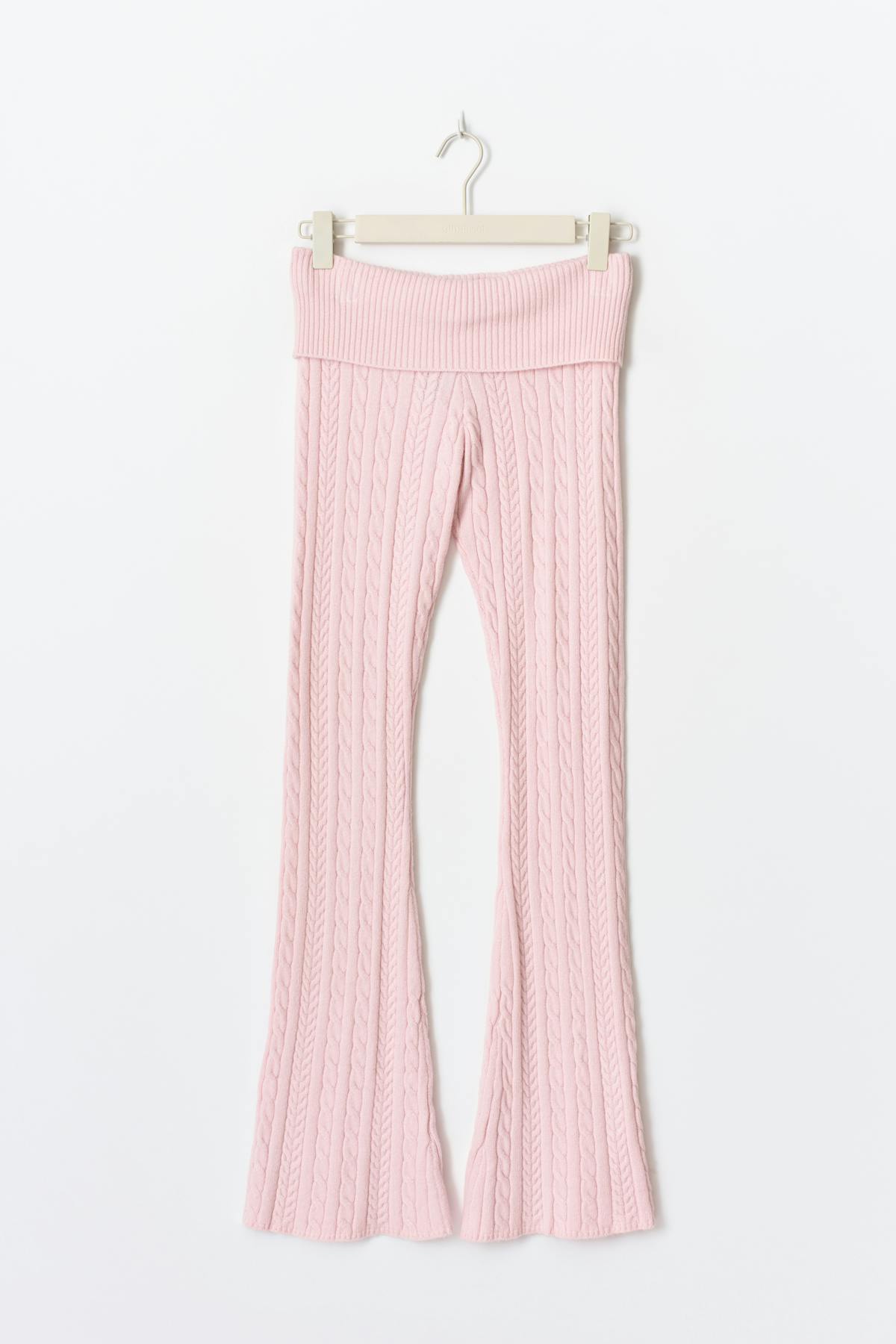 Y cable knitted pants