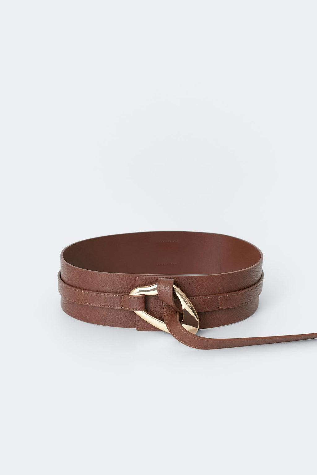 Wide statement belt