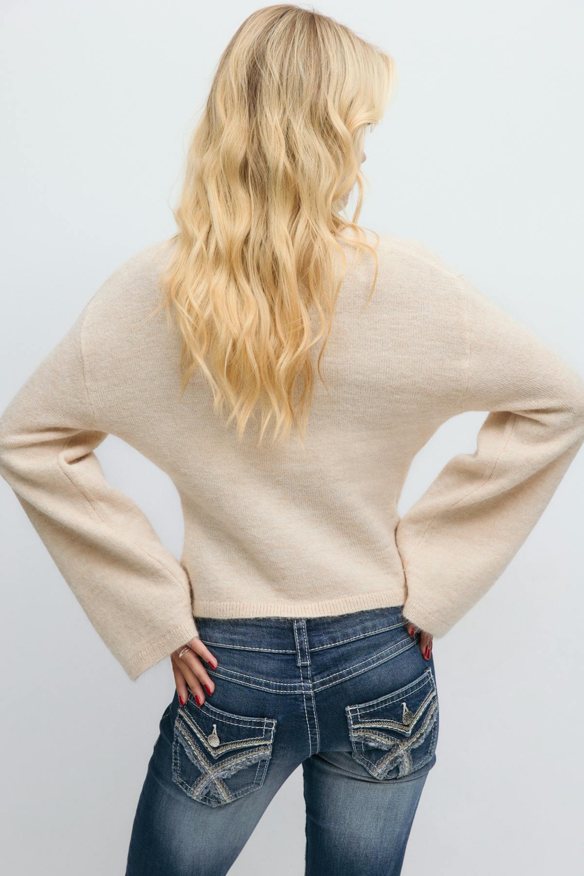 14+ sculpture knitted sweater