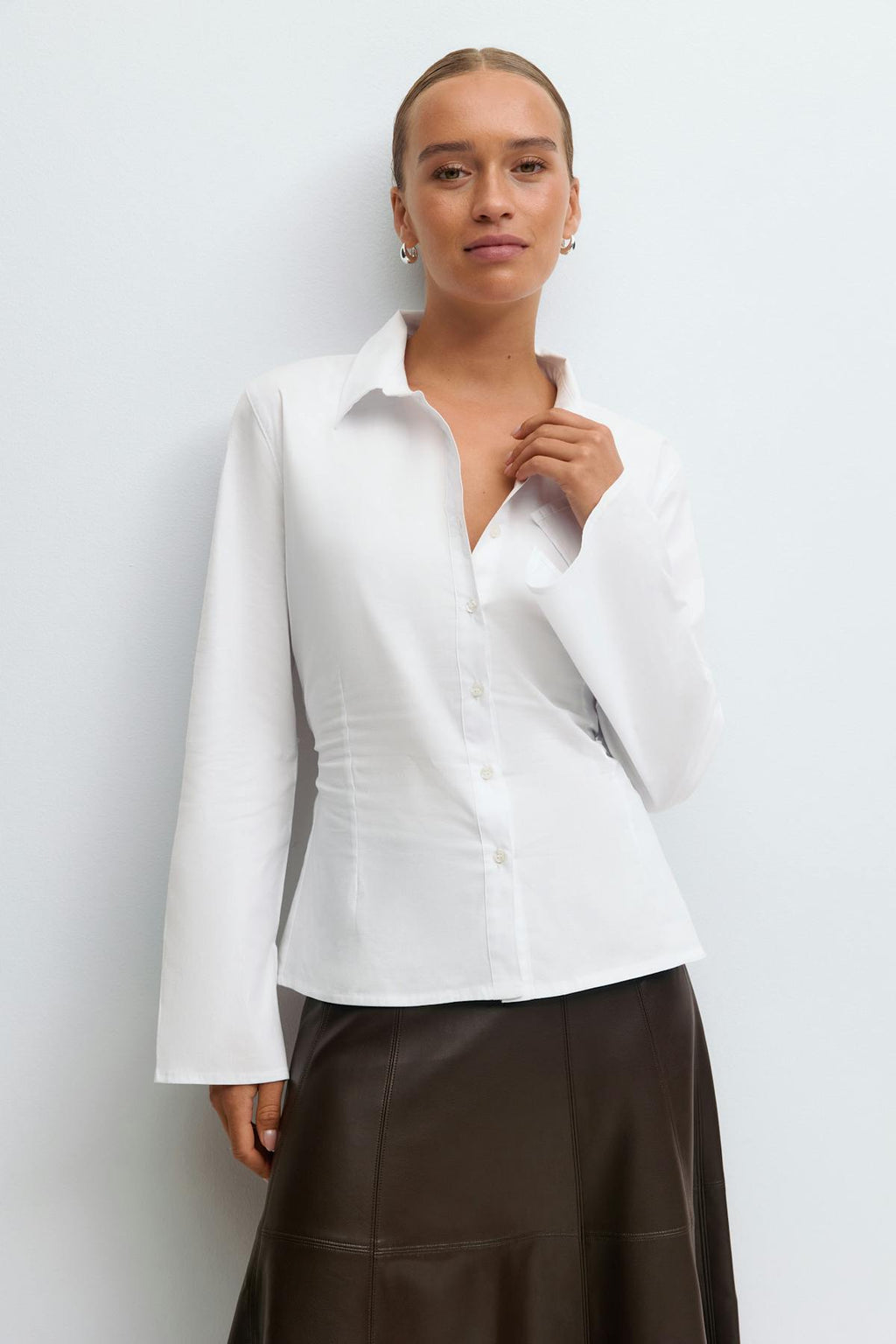 Shaped tie blouse
