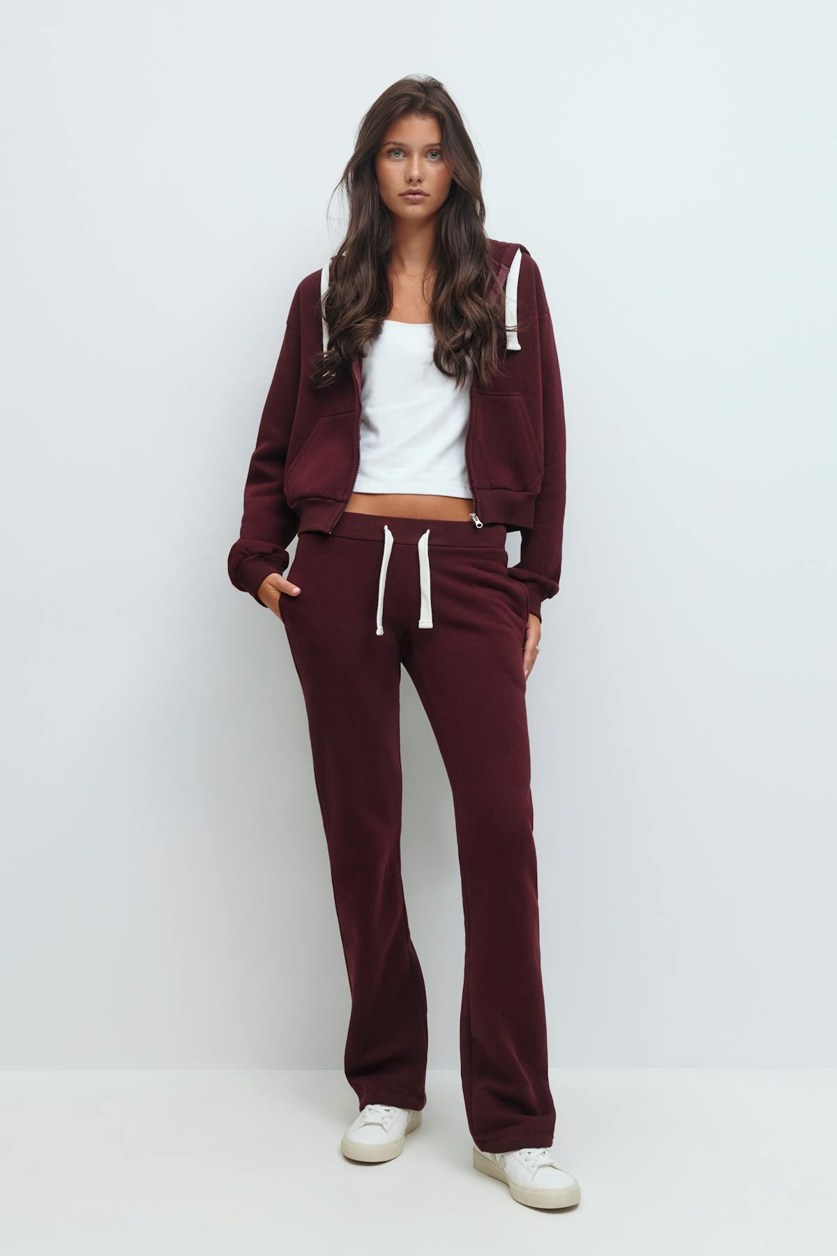 14+ low waist sweatpants