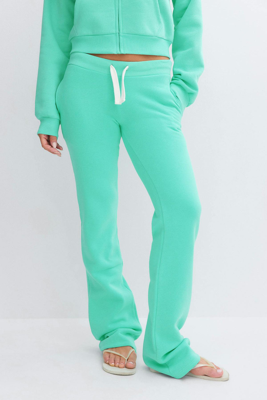 14+ low waist sweatpants