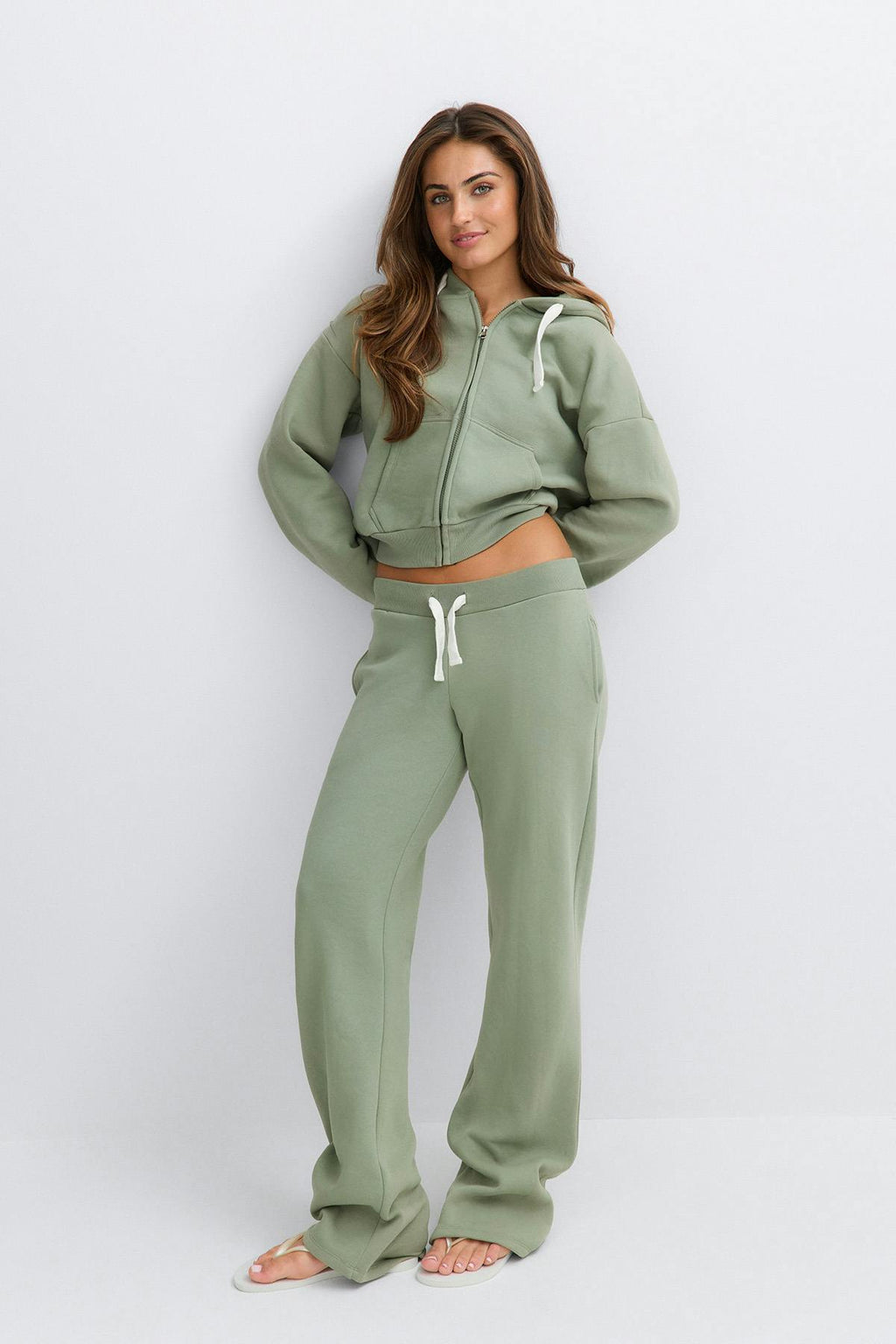 14+ low waist sweatpants