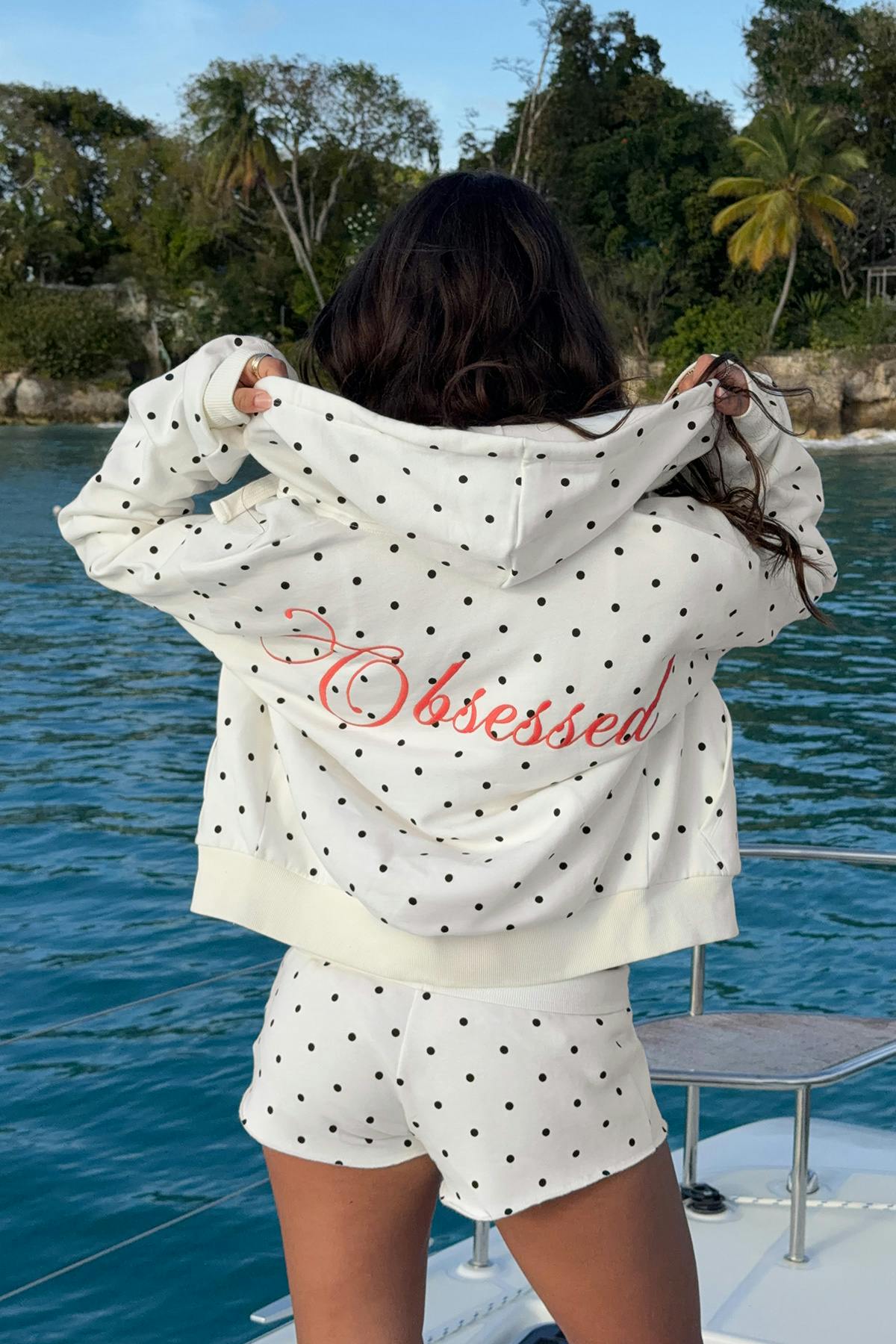 14+ zip hoodie