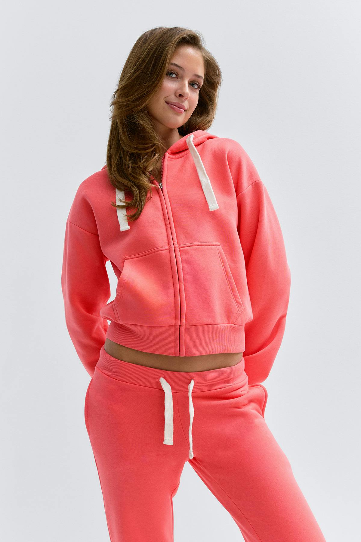 14+ zip hoodie