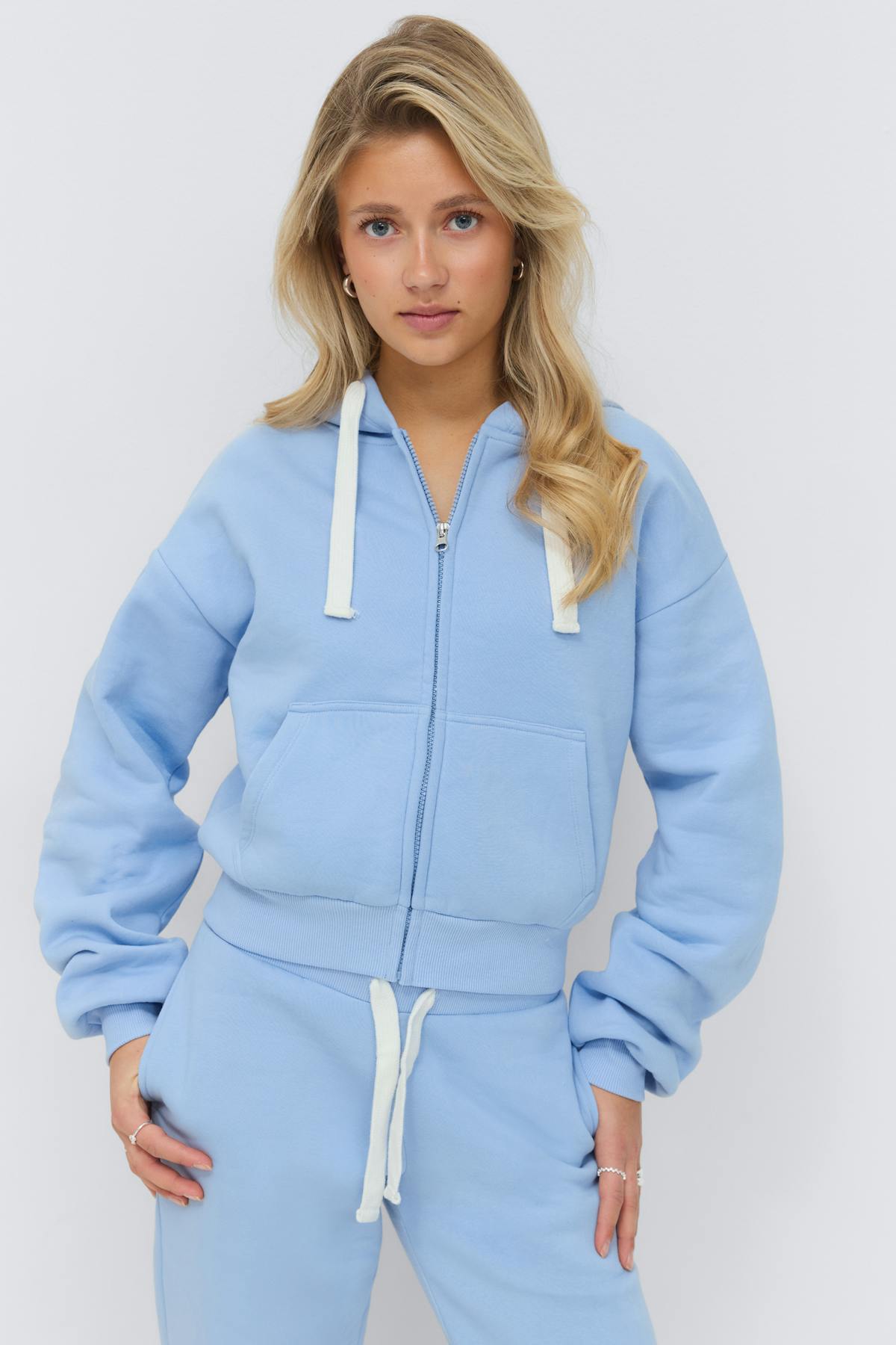 14+ zip hoodie