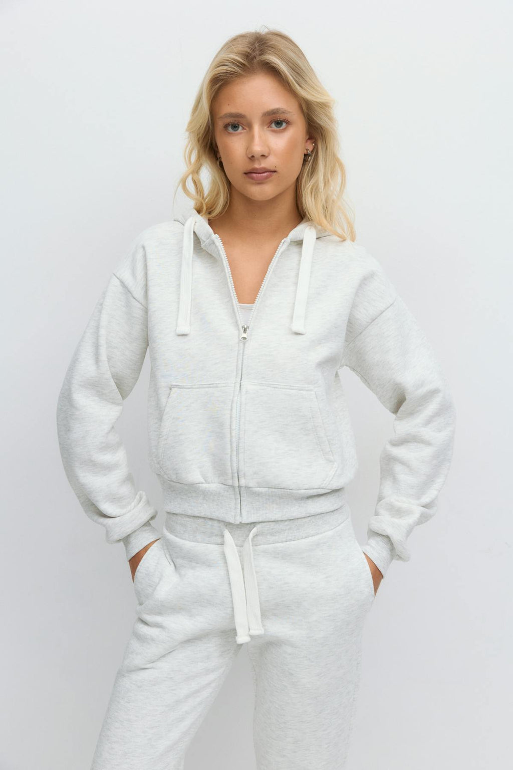 14+ zip hoodie