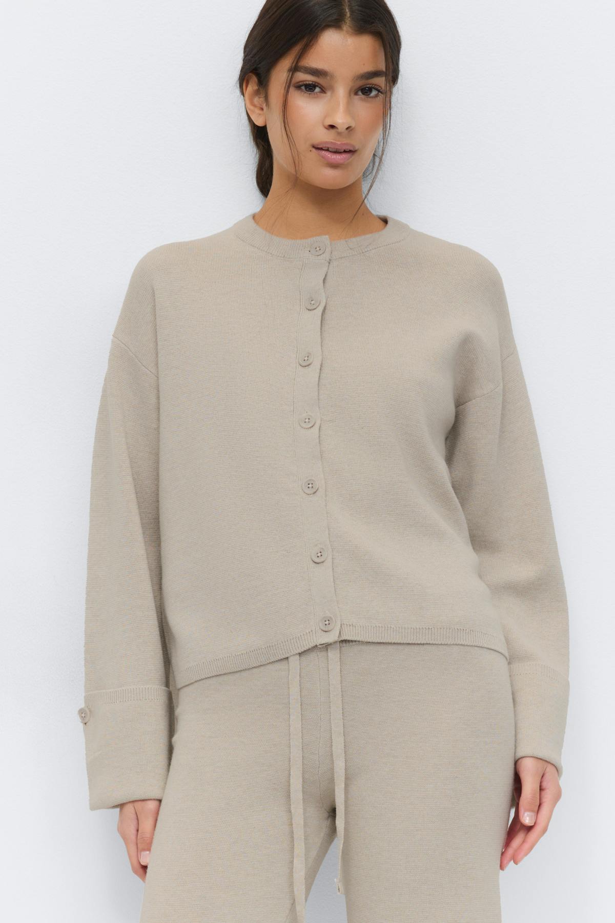 Knitted cardigan
