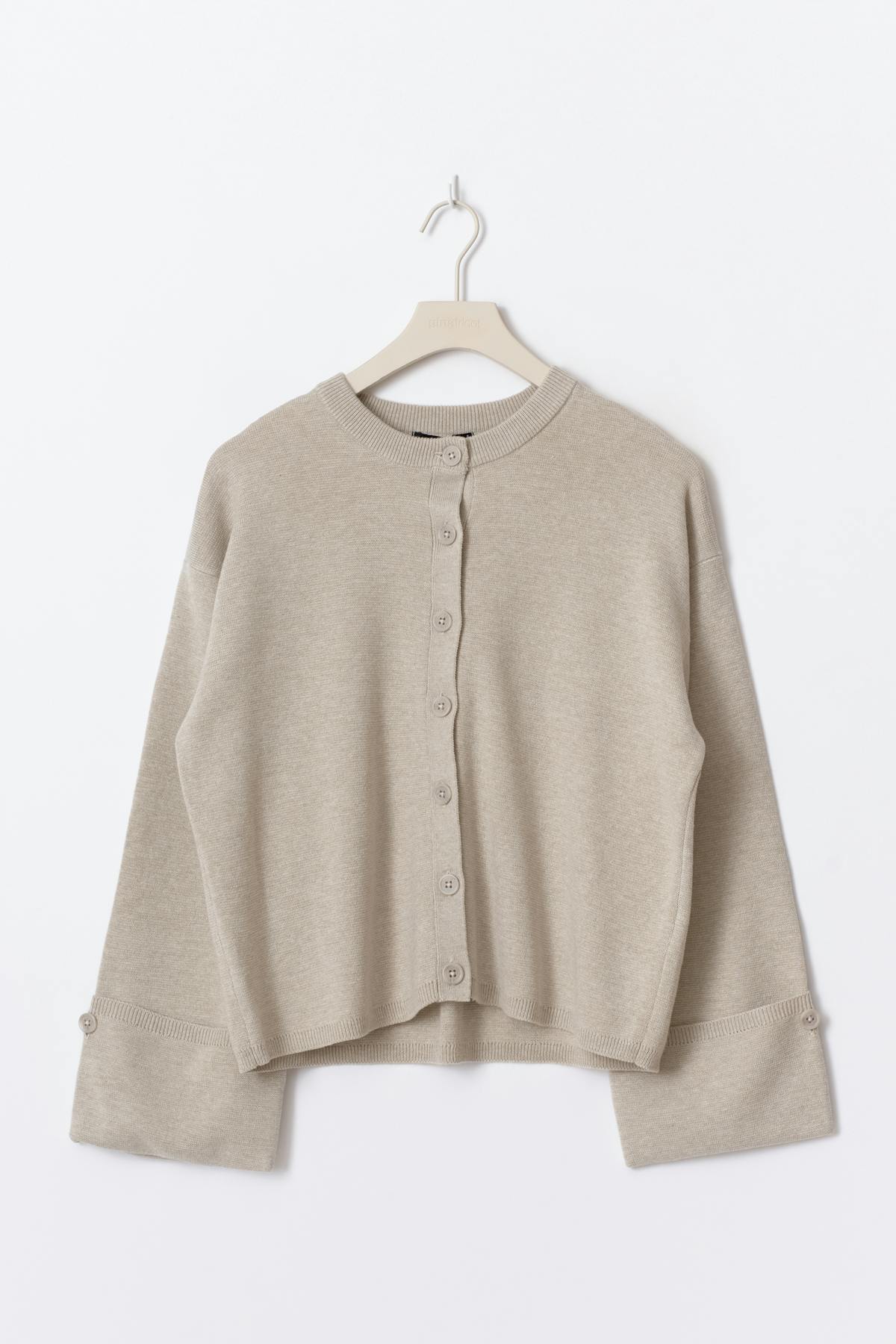 Knitted cardigan