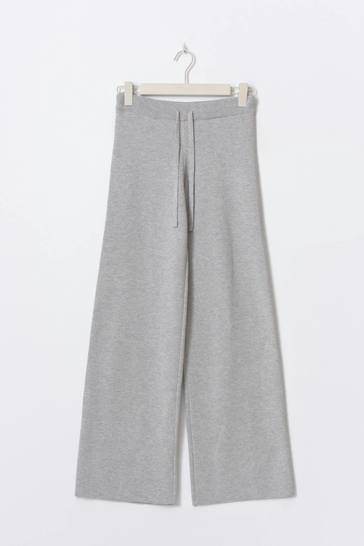 Knitted trousers