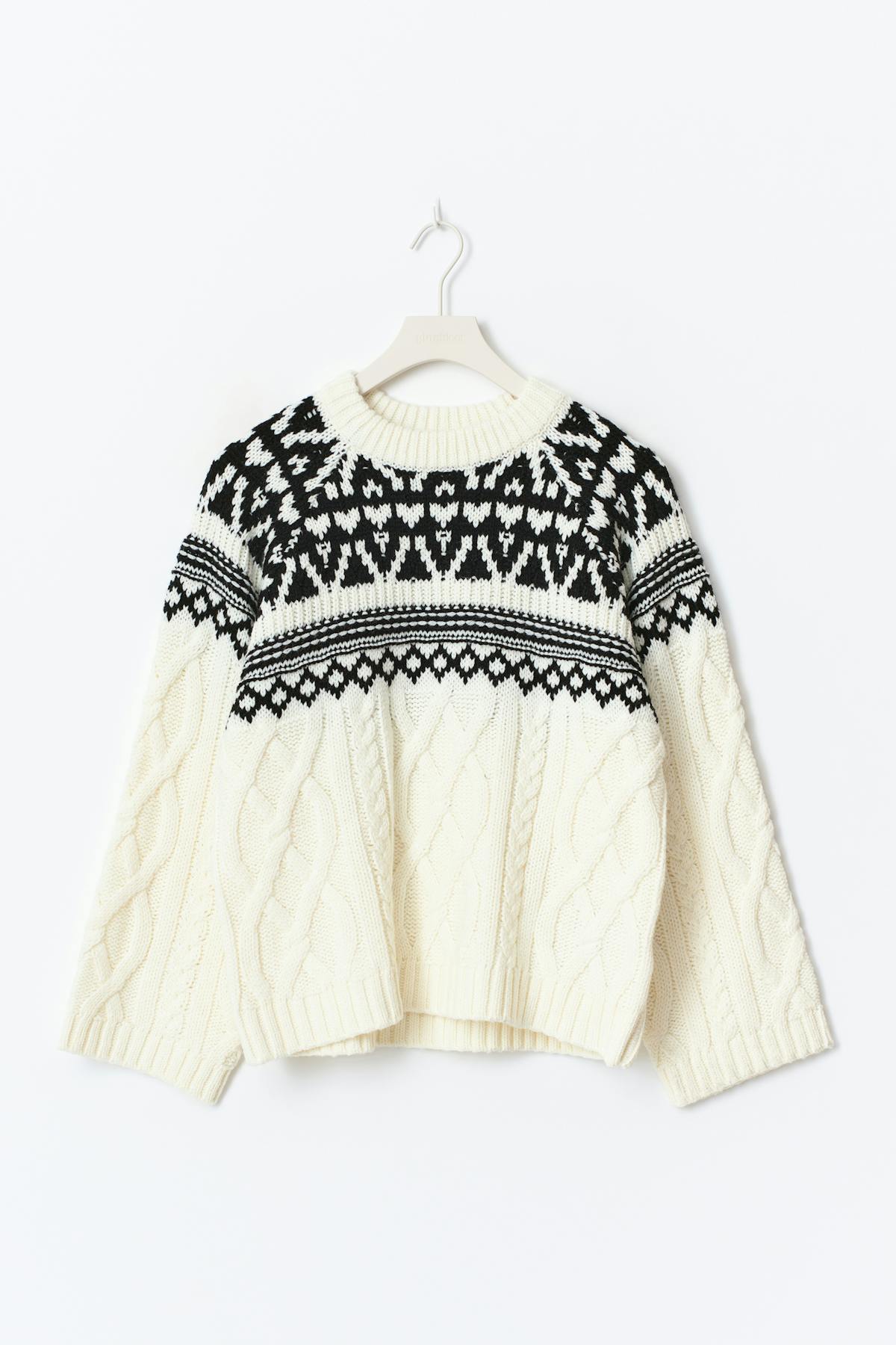 Jacquard knitted sweater
