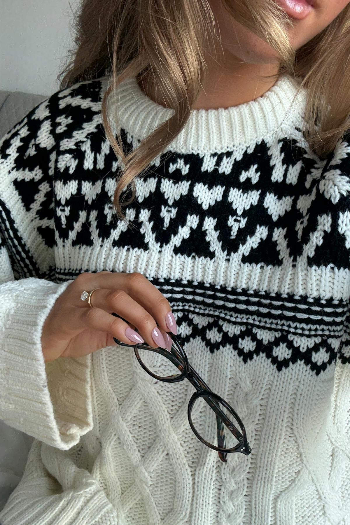 Jacquard knitted sweater
