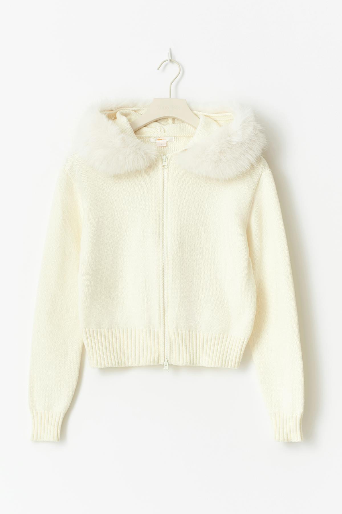 14+ fur hoodie