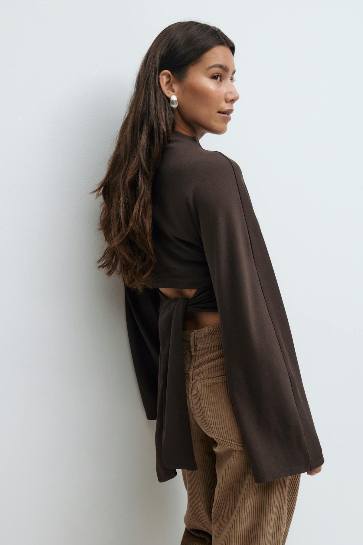 Tie back wide sleeve top