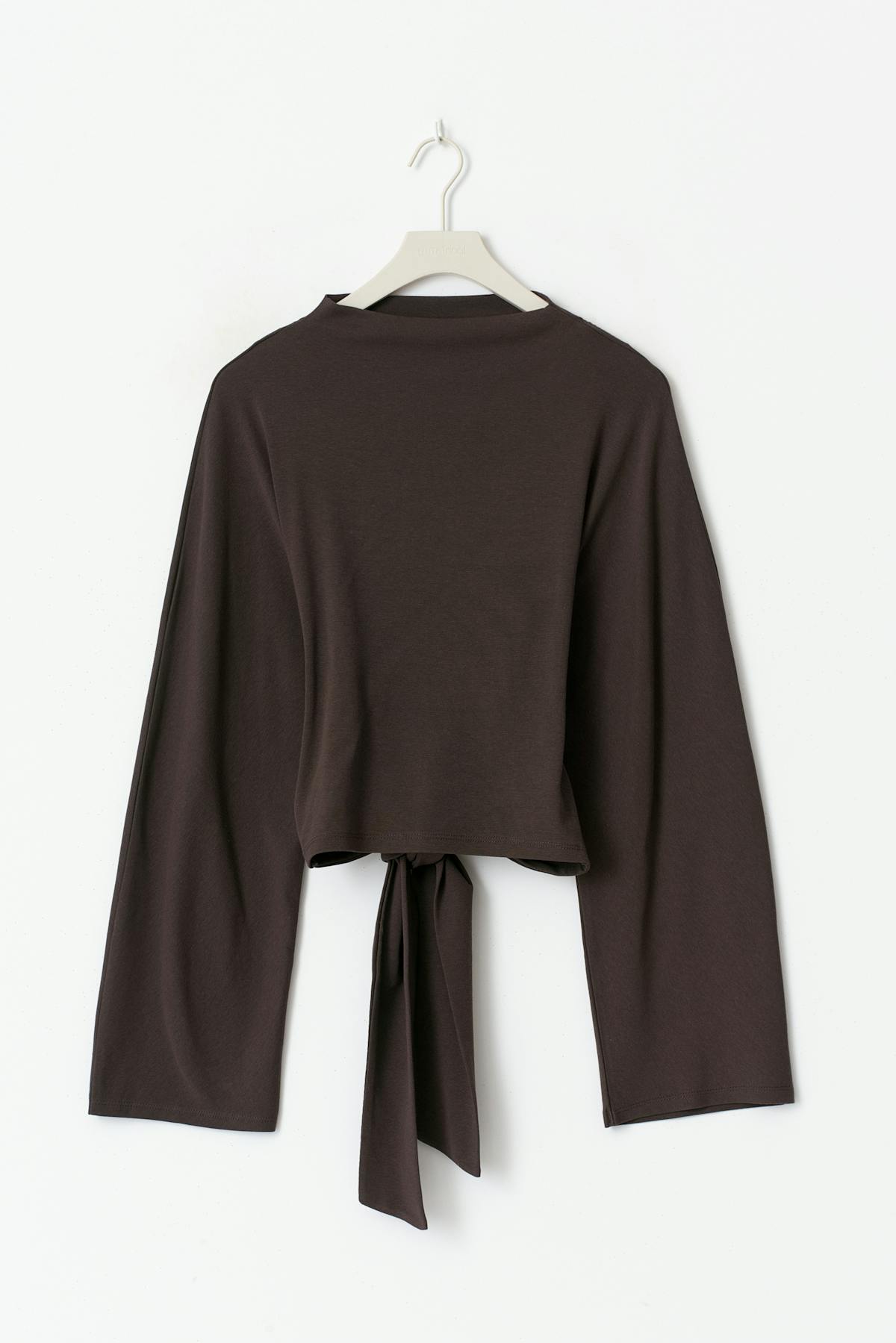 Tie back wide sleeve top