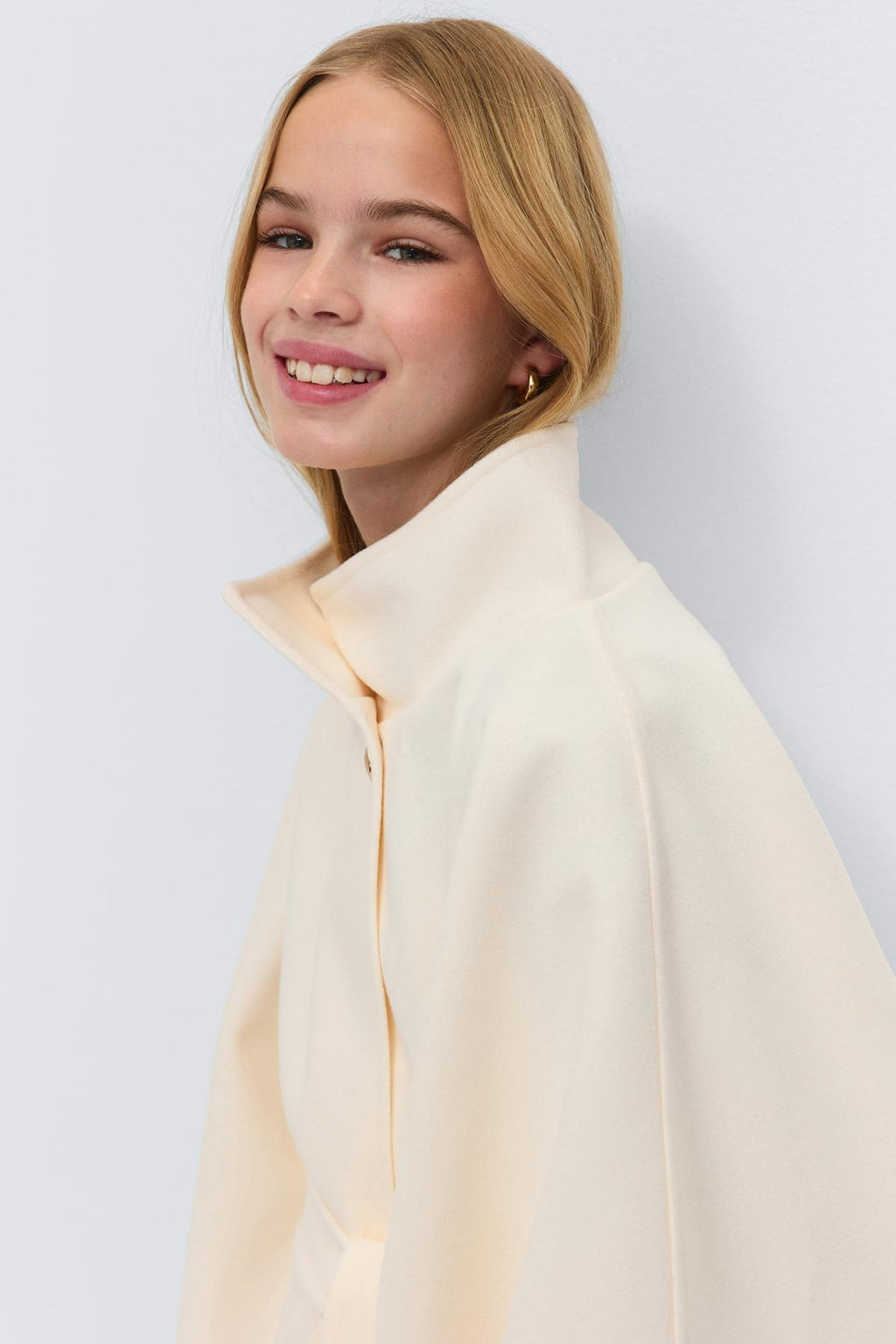 Y belted cape