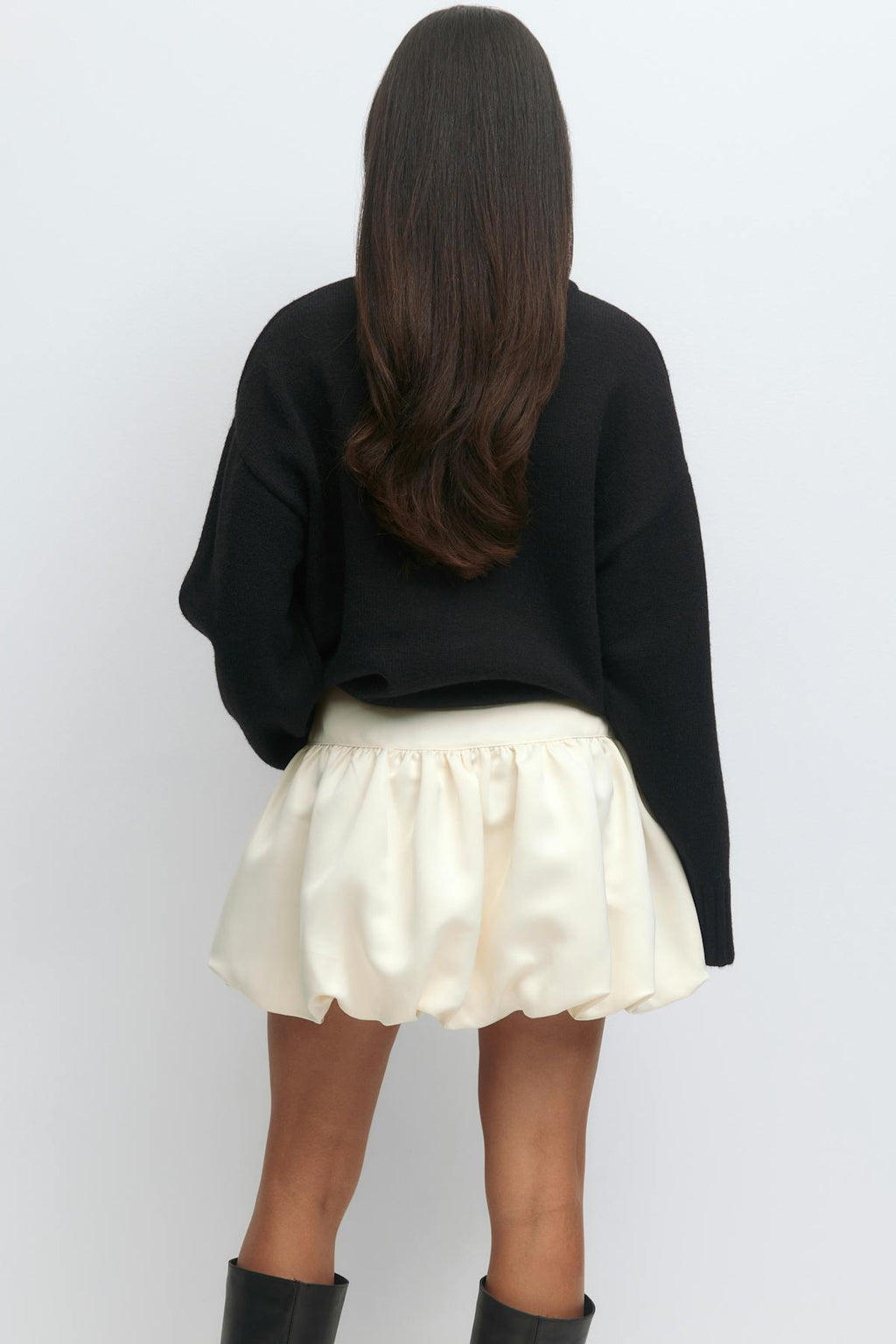 Satin balloon mini skirt