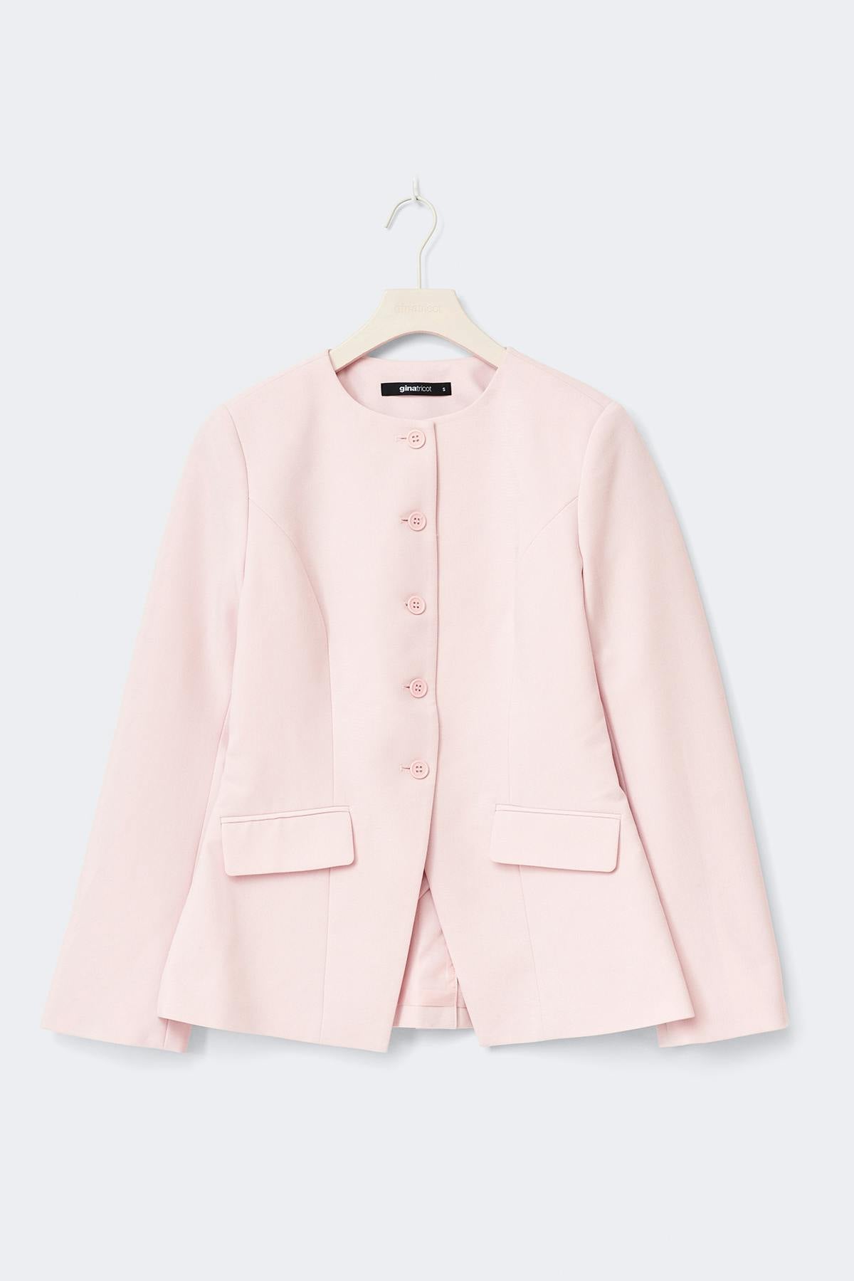 High neck shaped blazer
