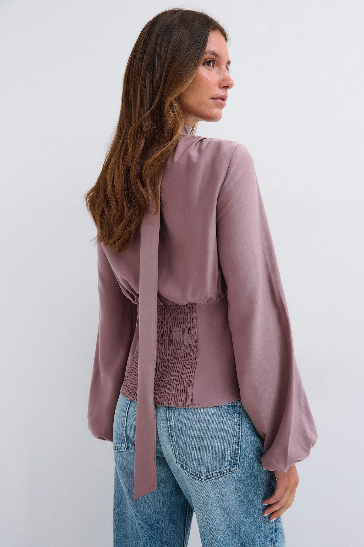 Scarf top