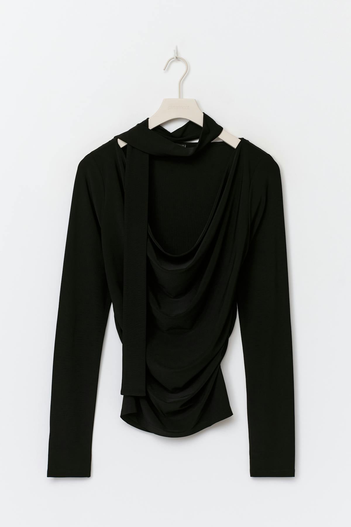 Scarf top