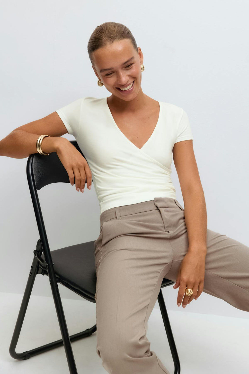Tight wrap top