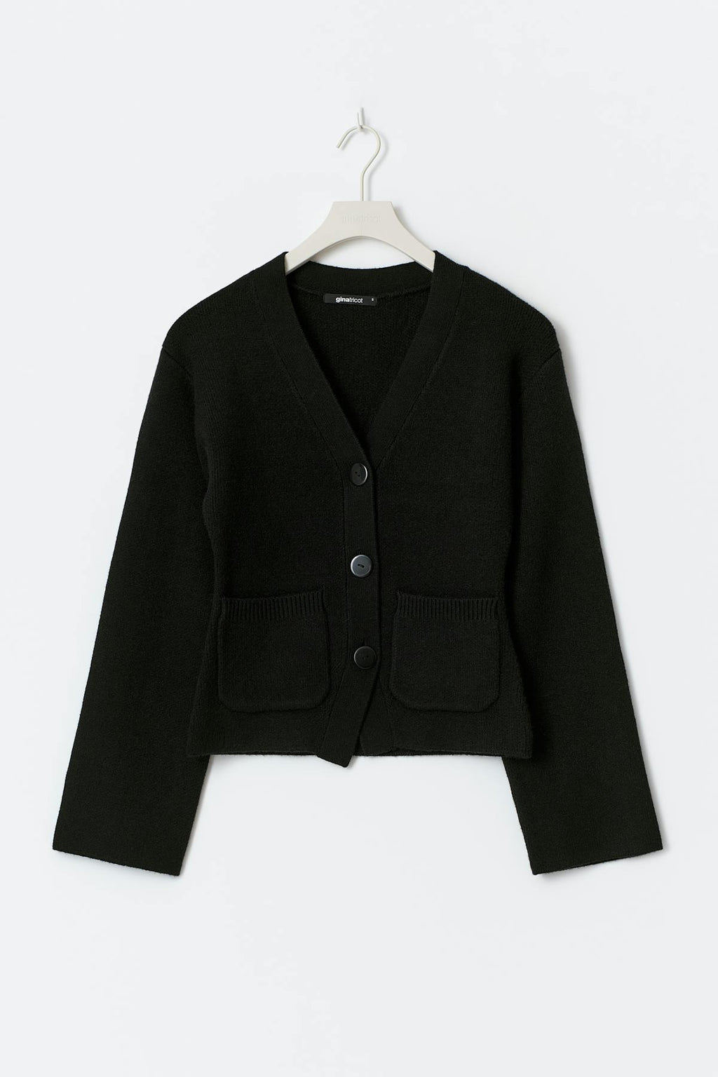 Shaped knitted cardigan