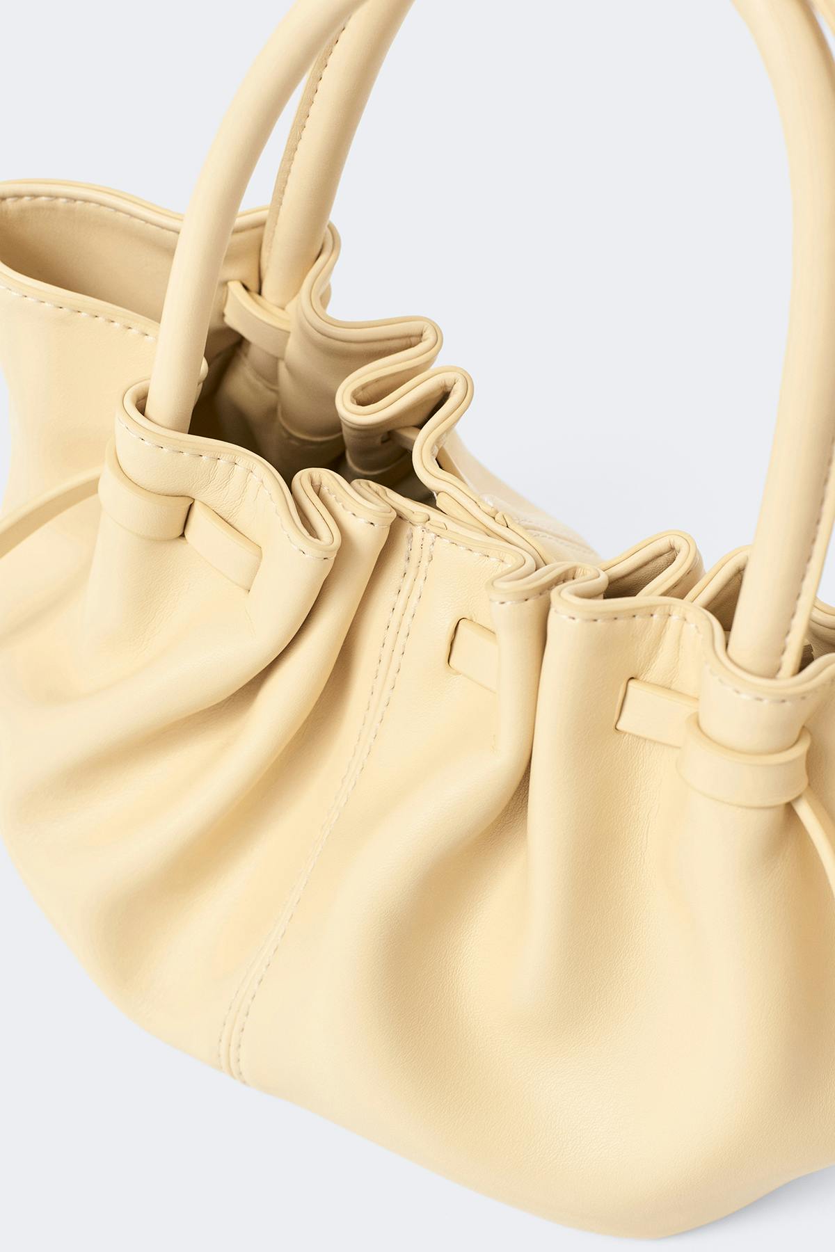 Strap detail crossbody bag