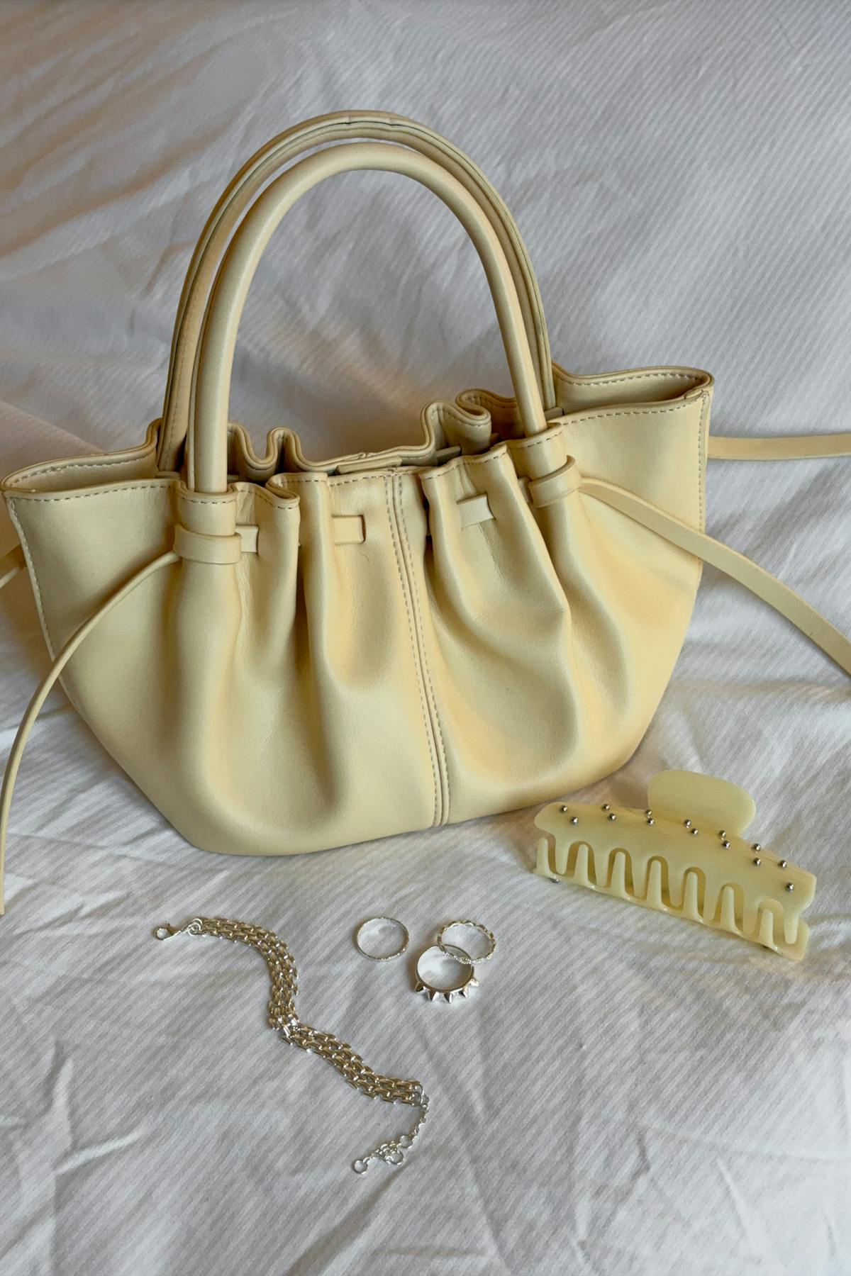 Strap detail crossbody bag