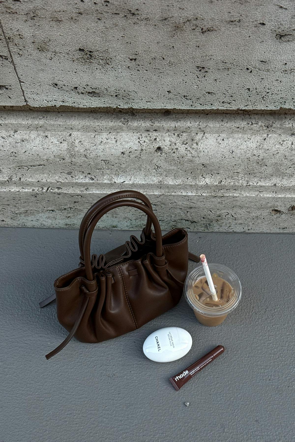 Strap detail crossbody bag