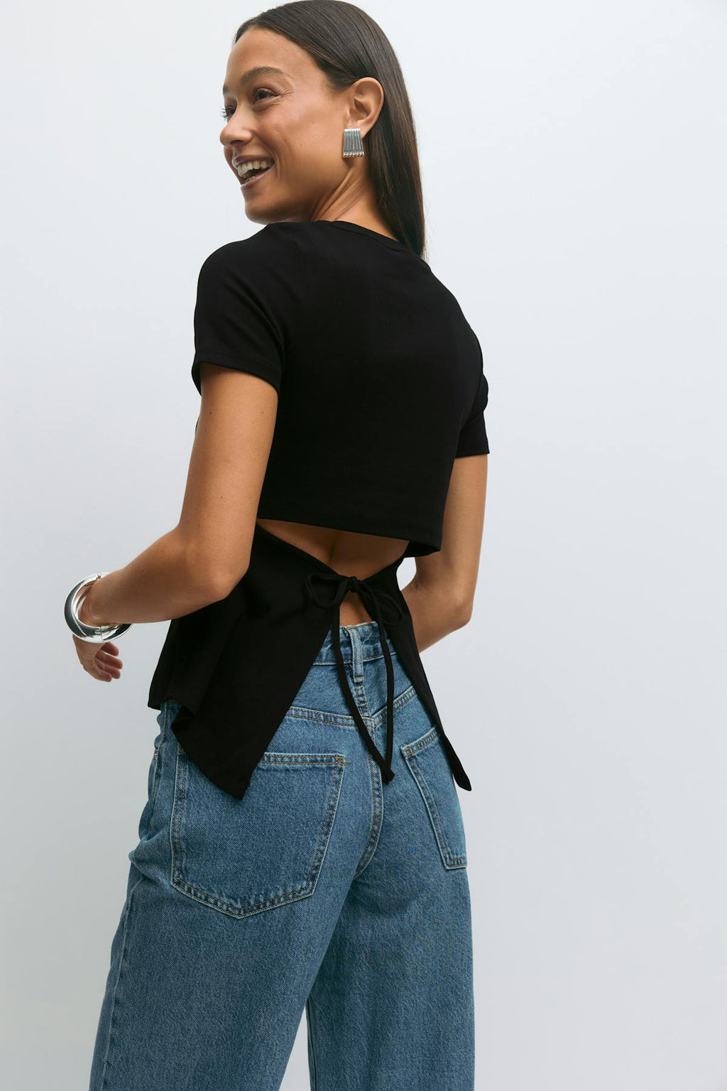 Tie back tee