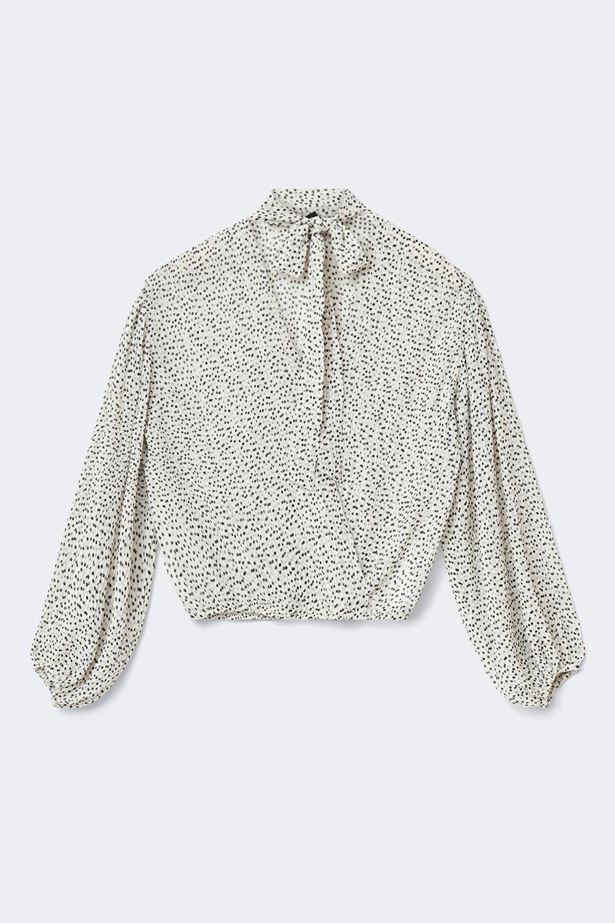 Scarf blouse