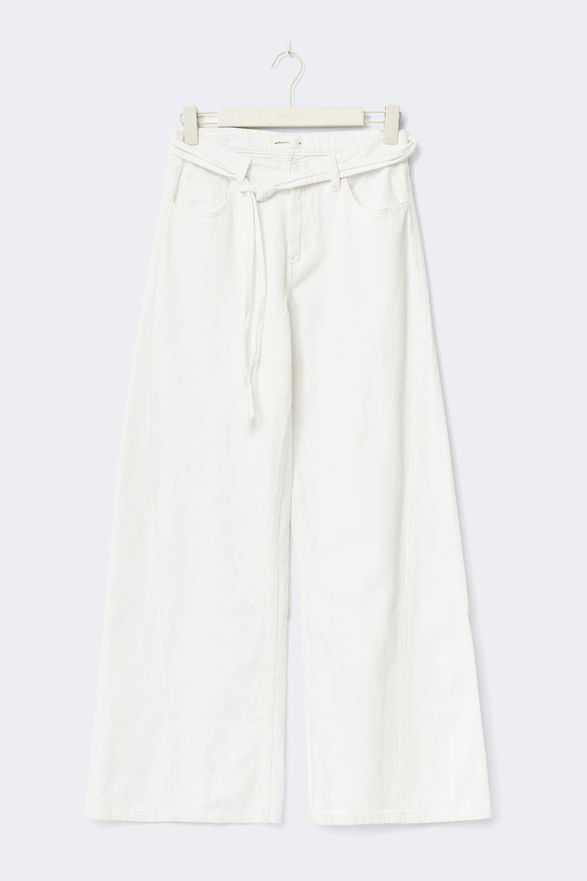 Twisted wide jeans