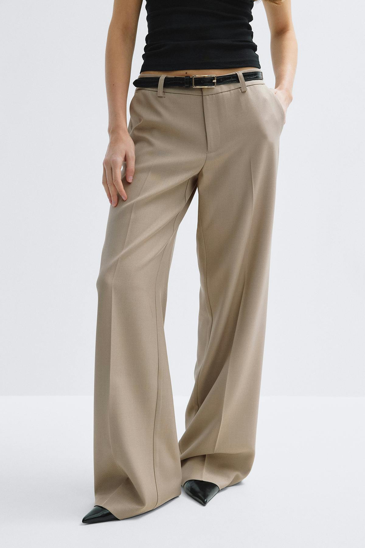 Low waist trousers