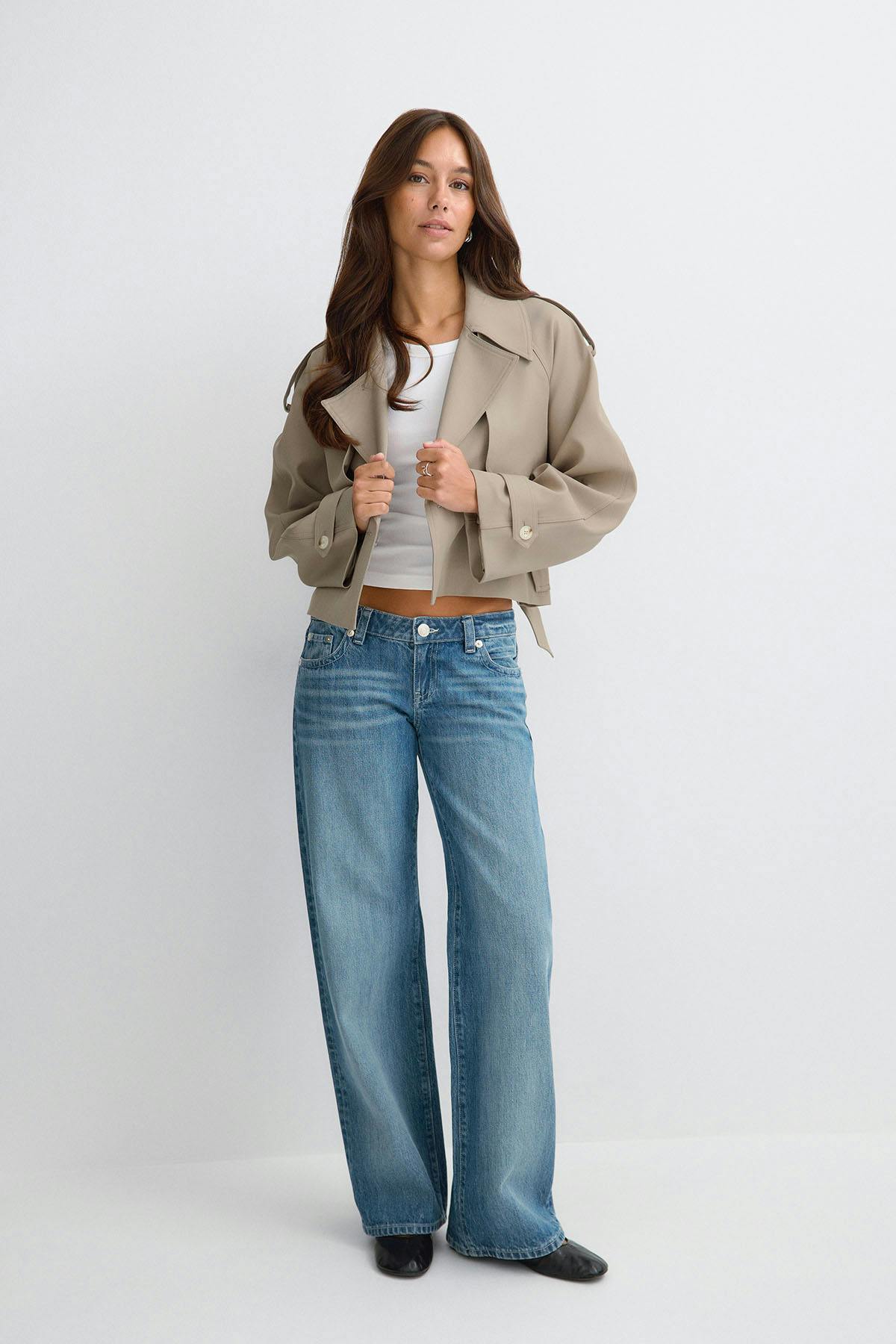 Short belted trench coat