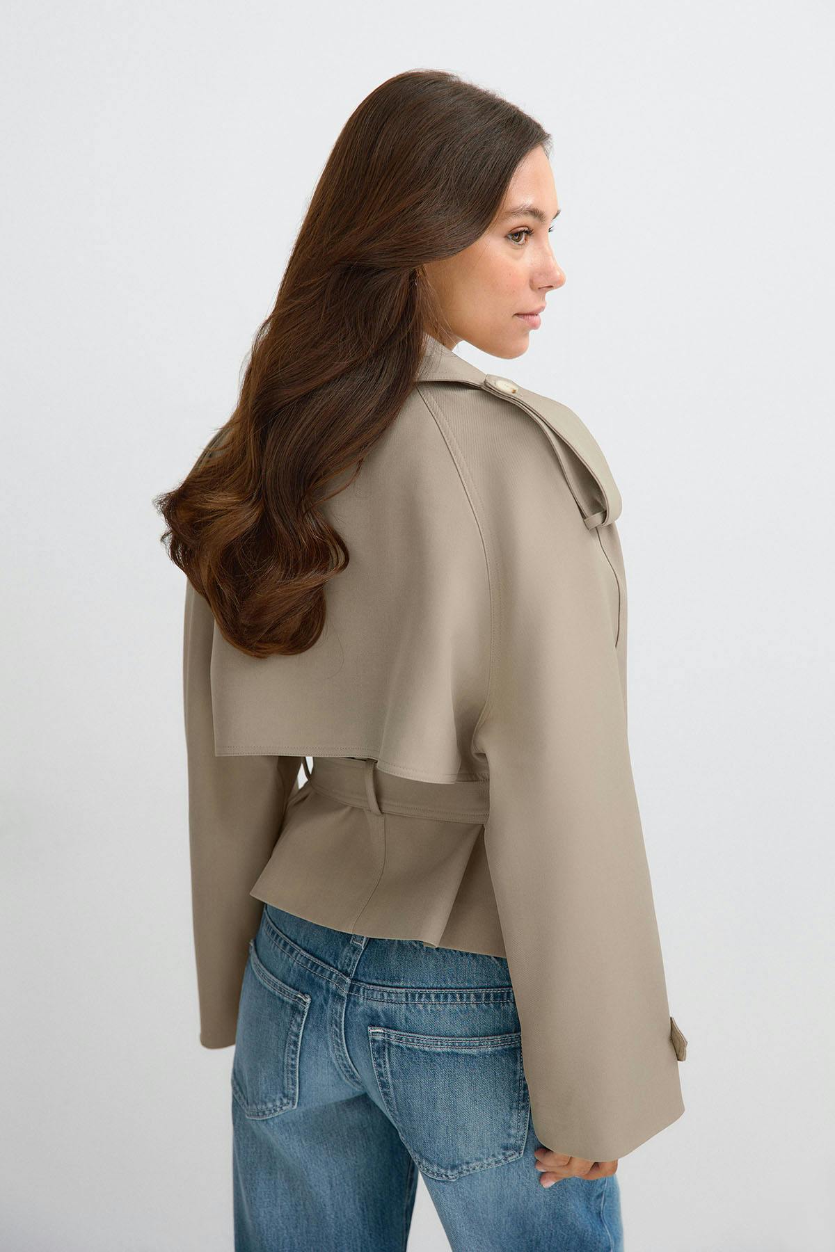 Short belted trench coat