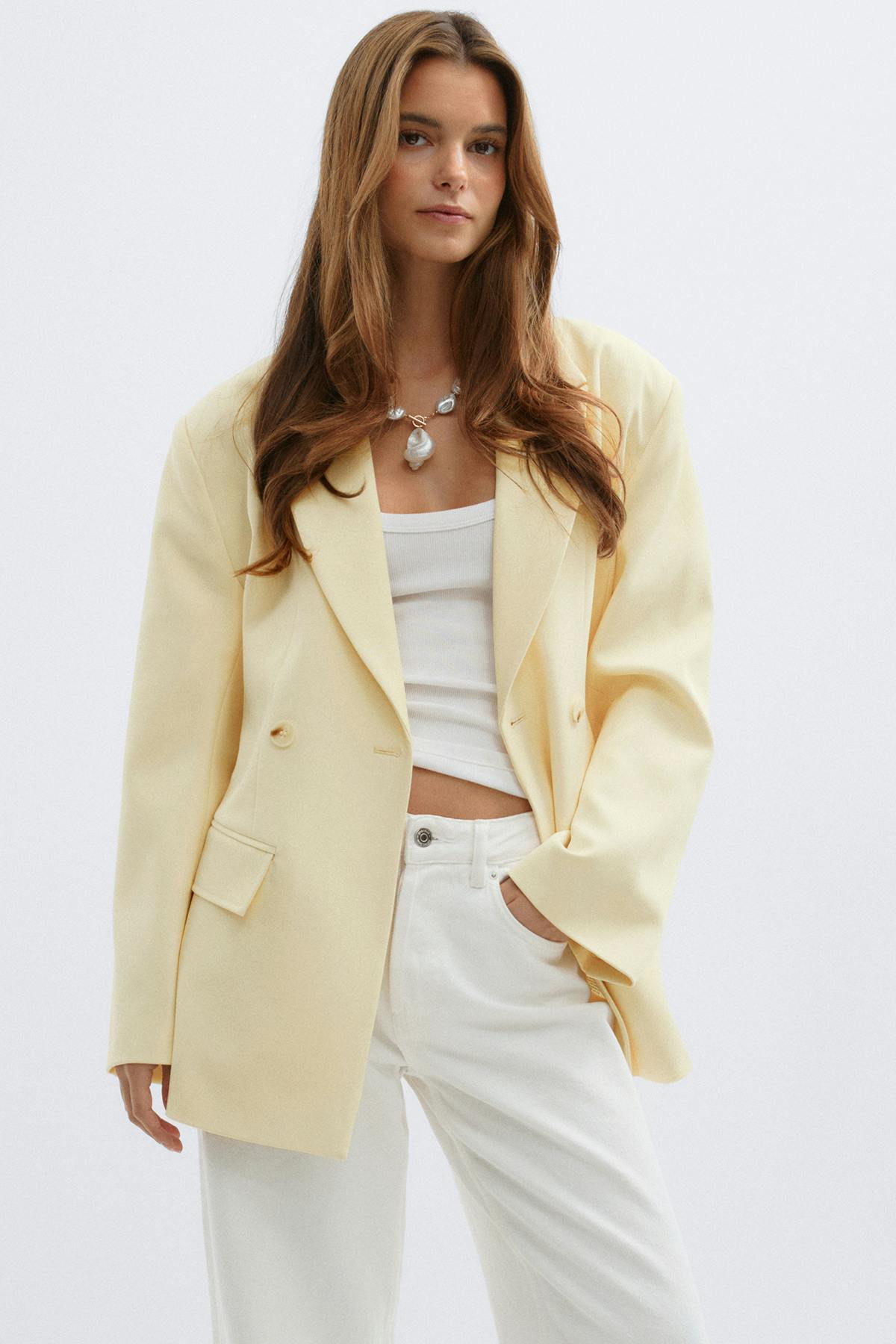 Shaped blazer