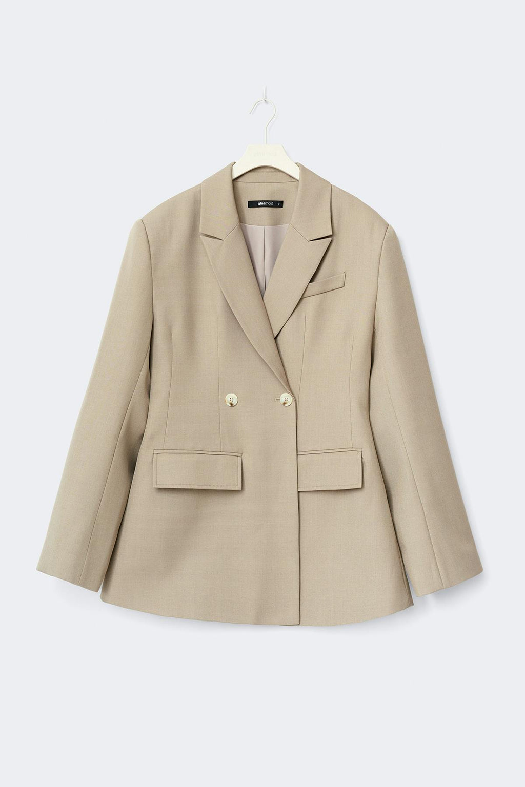 Shaped blazer