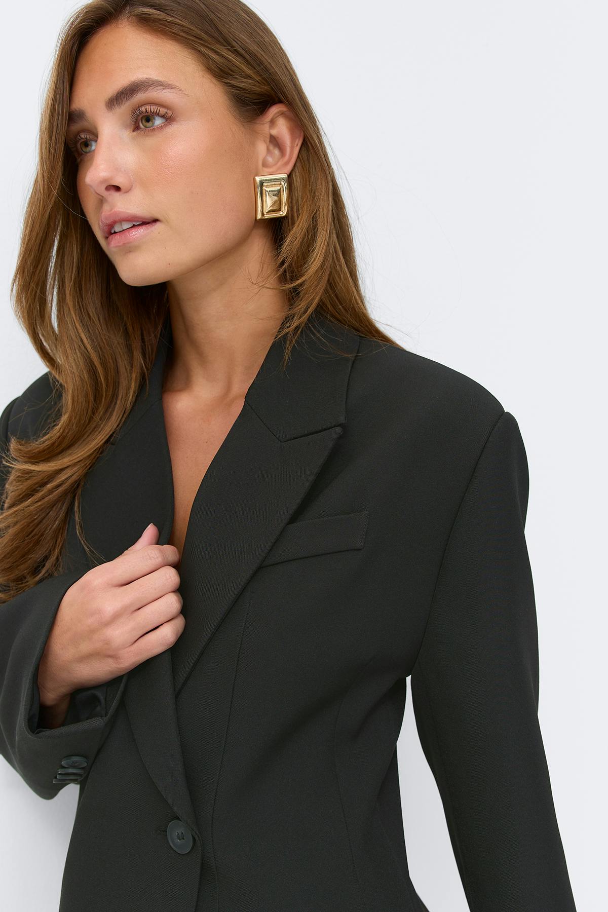 Shaped blazer