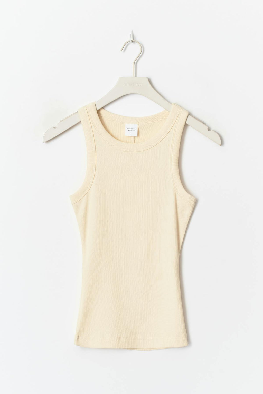 Tight fit rib tank