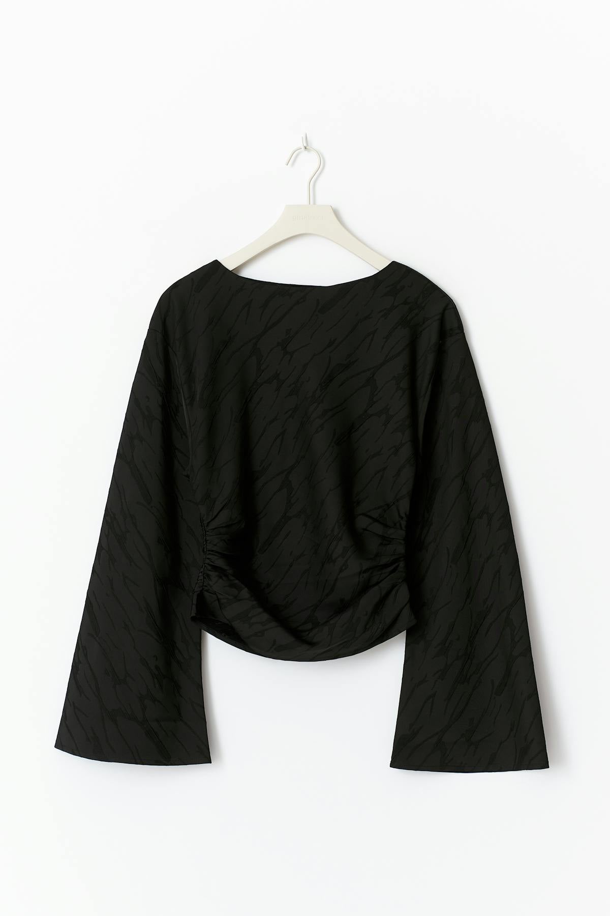 Structured blouse