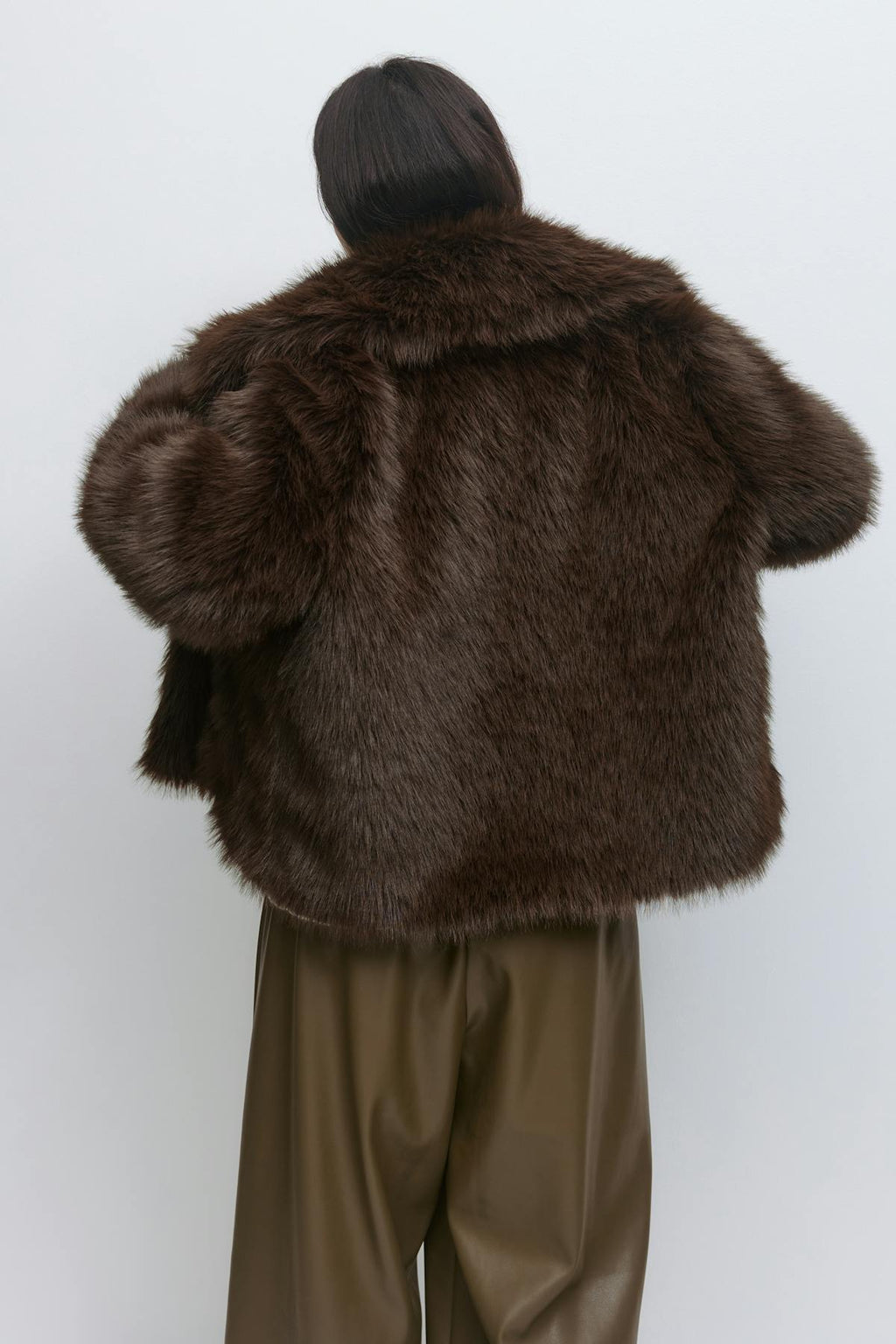 Faux fur short jacket
