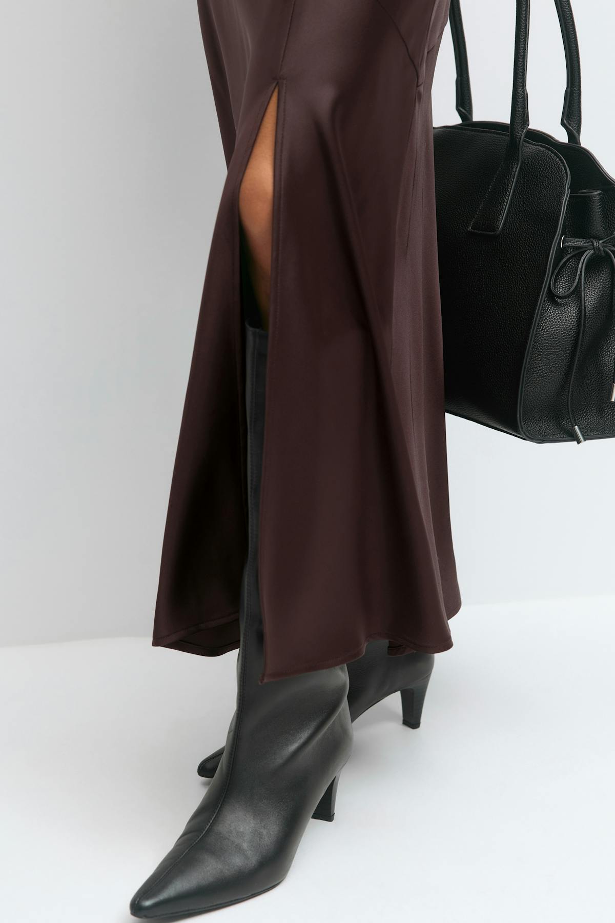 Satin skirt